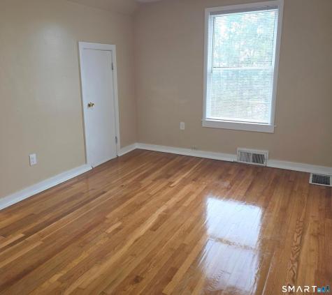 153 Tudor Street Waterbury CT 06704