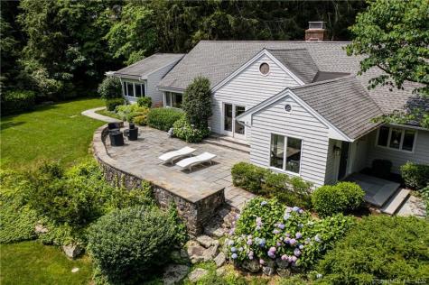 117 Tobys Lane New Canaan CT 06840