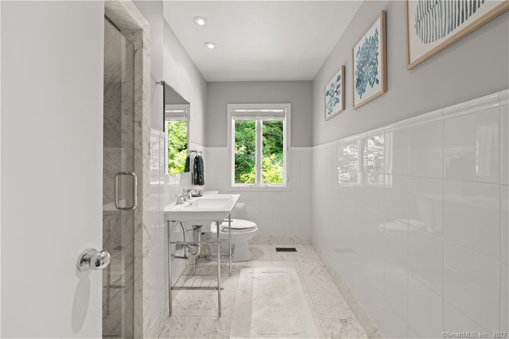 117 Tobys Lane New Canaan CT 06840