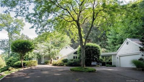 117 Tobys Lane New Canaan CT 06840