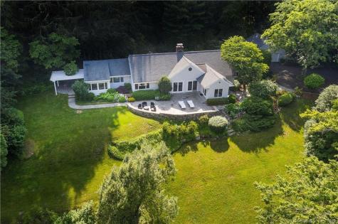117 Tobys Lane New Canaan CT 06840