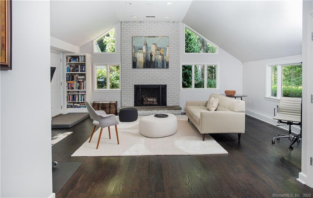 117 Tobys Lane New Canaan CT 06840