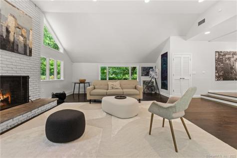 117 Tobys Lane New Canaan CT 06840