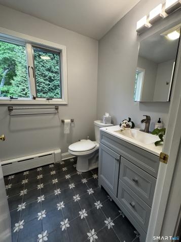 49 Fellows Street Stonington CT 06379