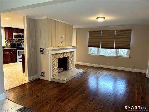 30 Fulton Drive Groton CT 06340