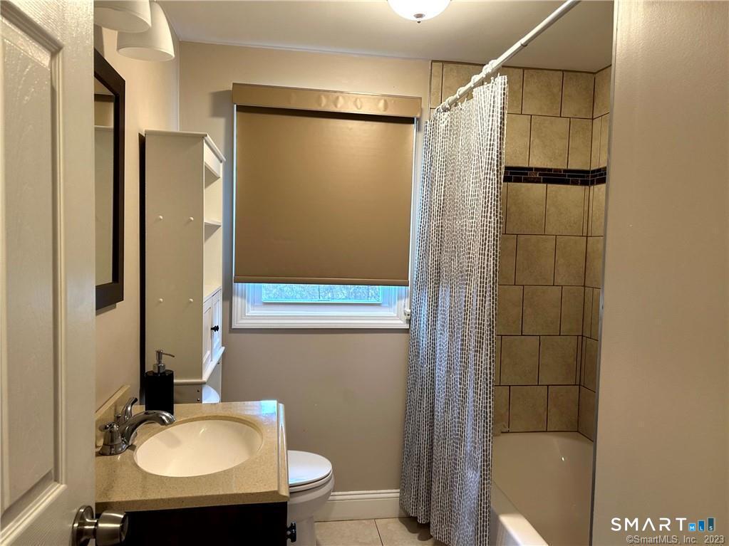 30 Fulton Drive Groton CT 06340