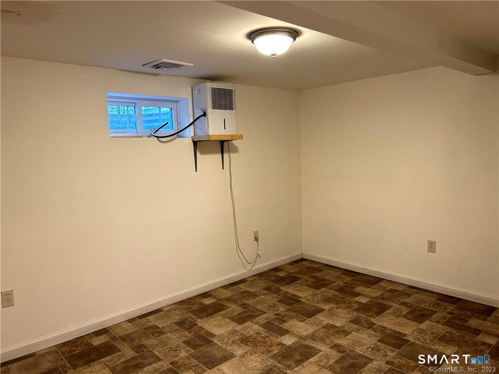 30 Fulton Drive Groton CT 06340