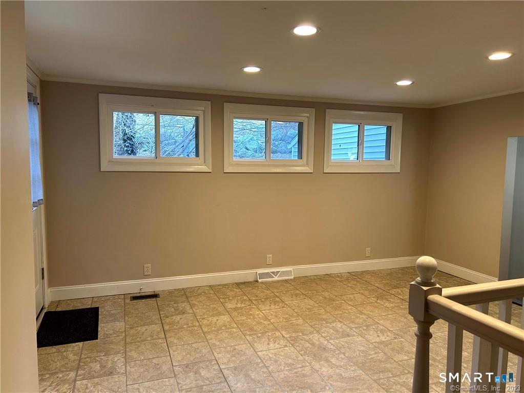 30 Fulton Drive Groton CT 06340