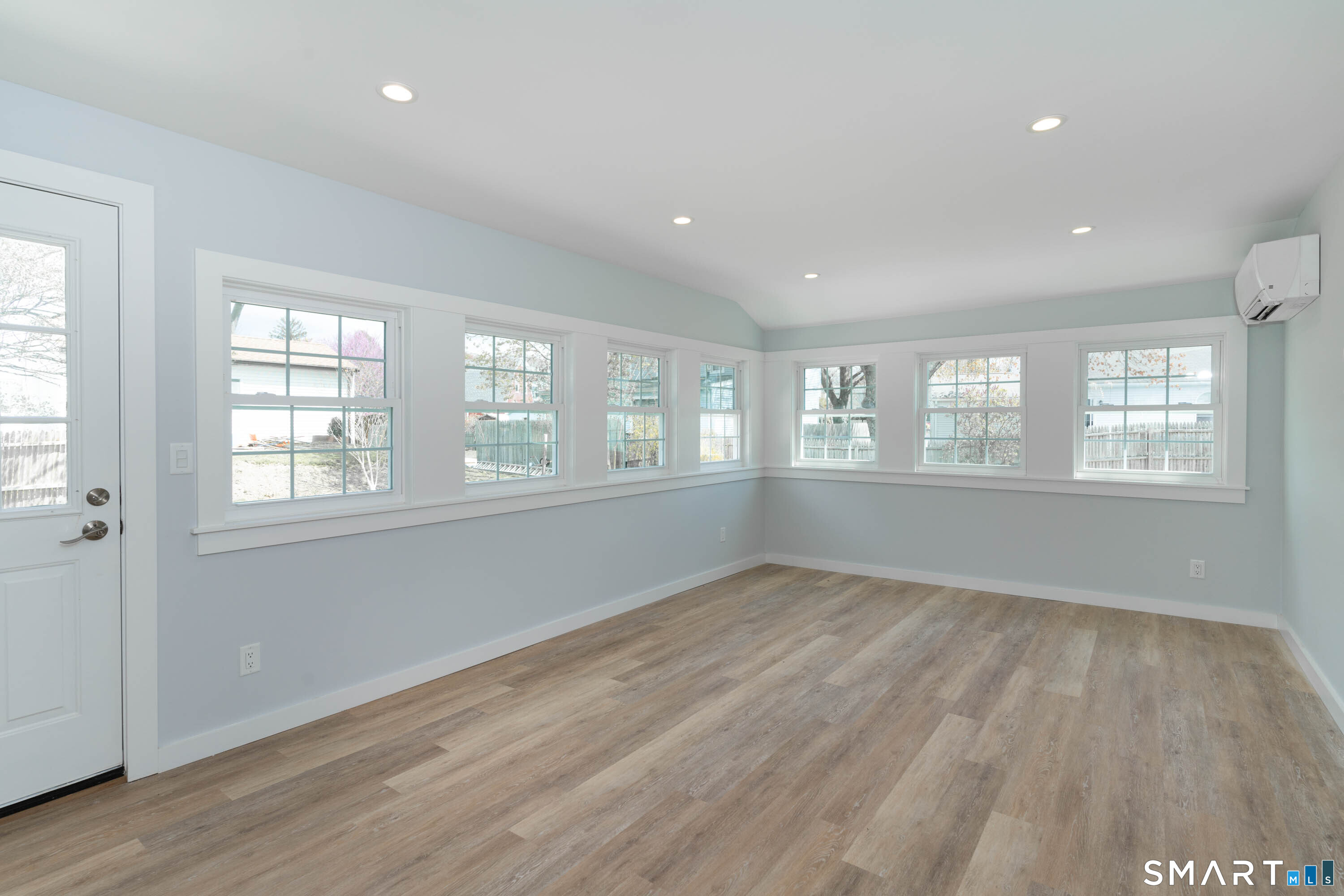 27 Snow Crystal Lane Stamford CT 06905
