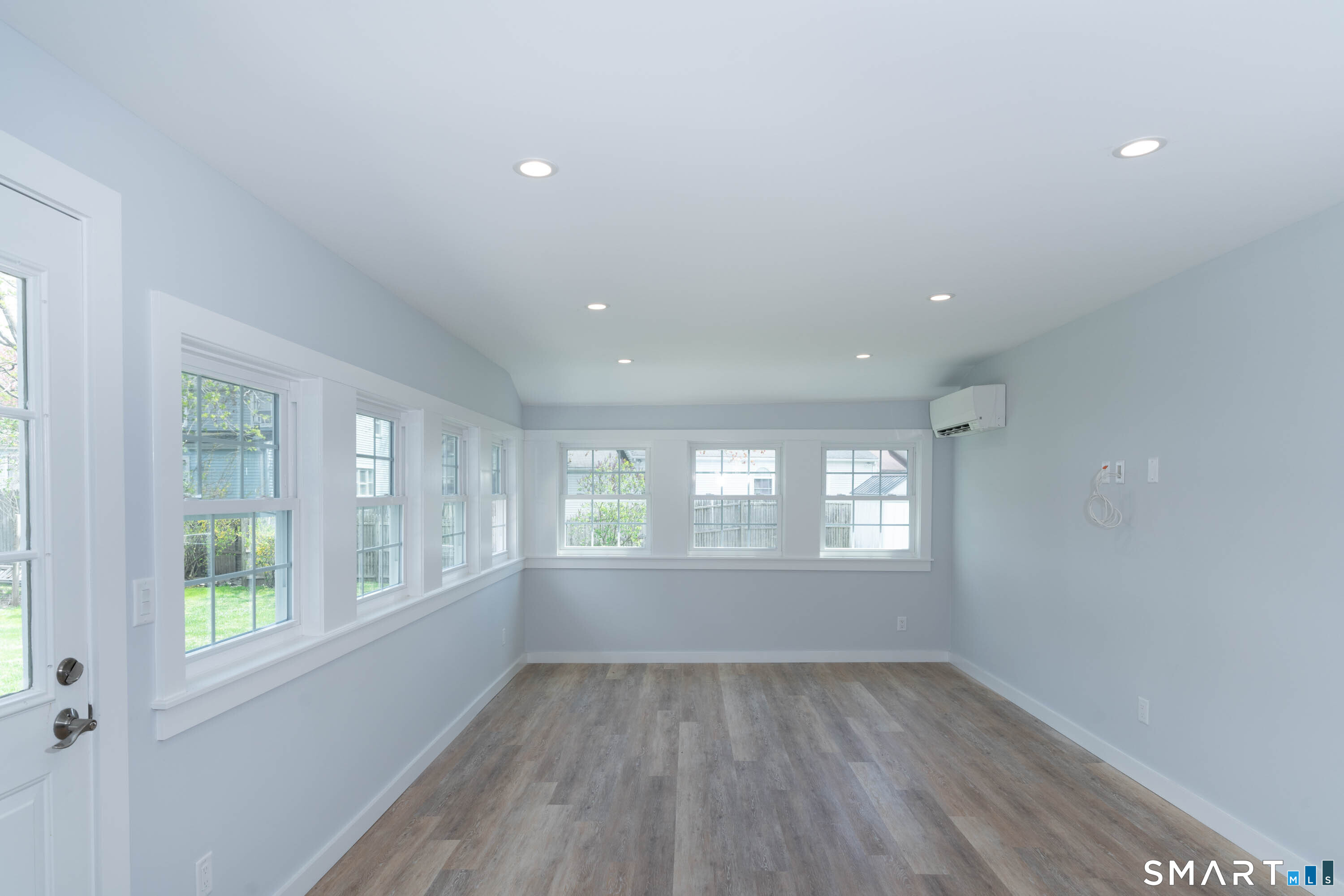27 Snow Crystal Lane Stamford CT 06905