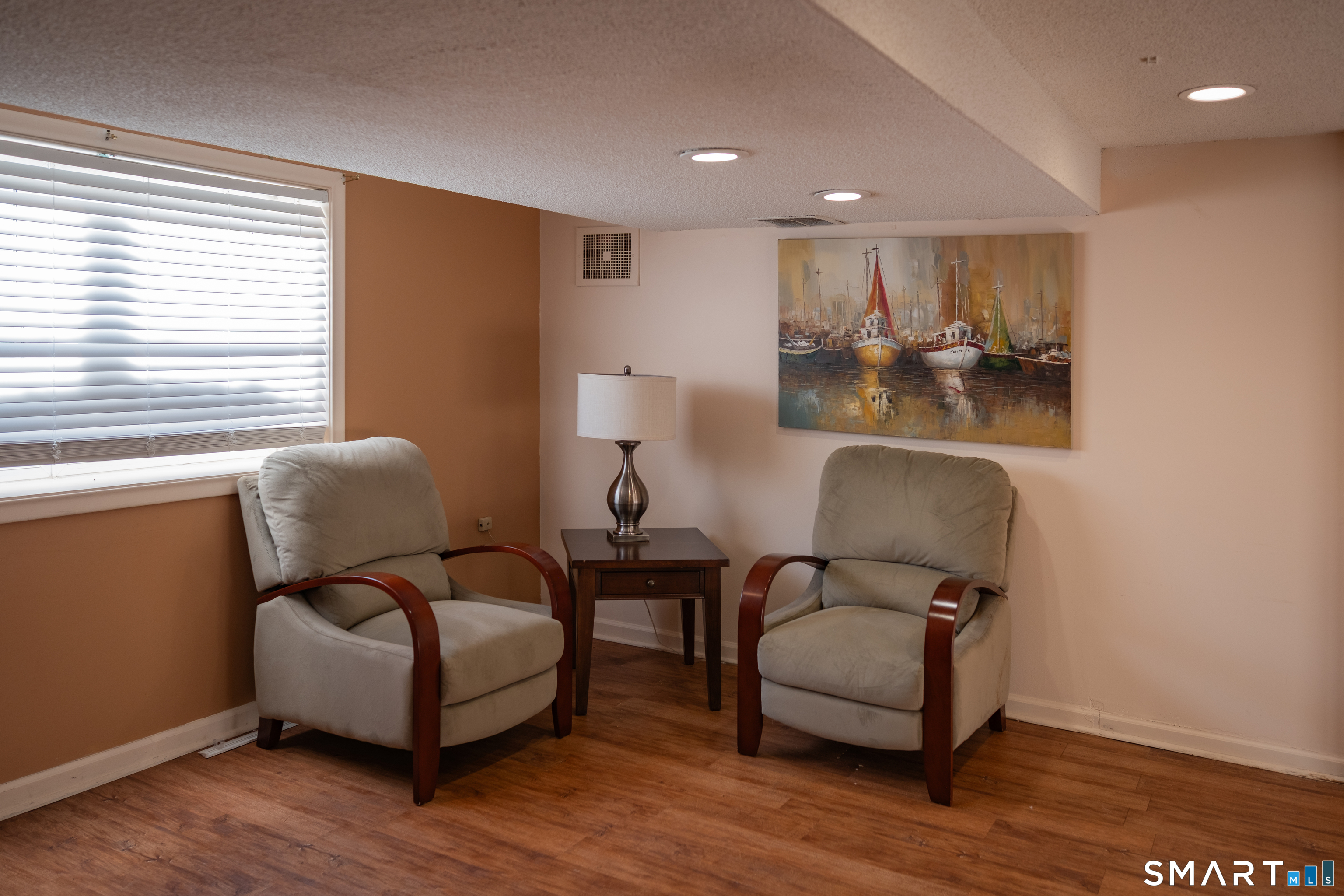 893 Farmington Avenue West Hartford CT 06119