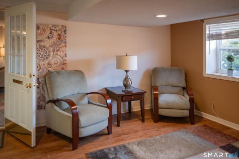 893 Farmington Avenue West Hartford CT 06119