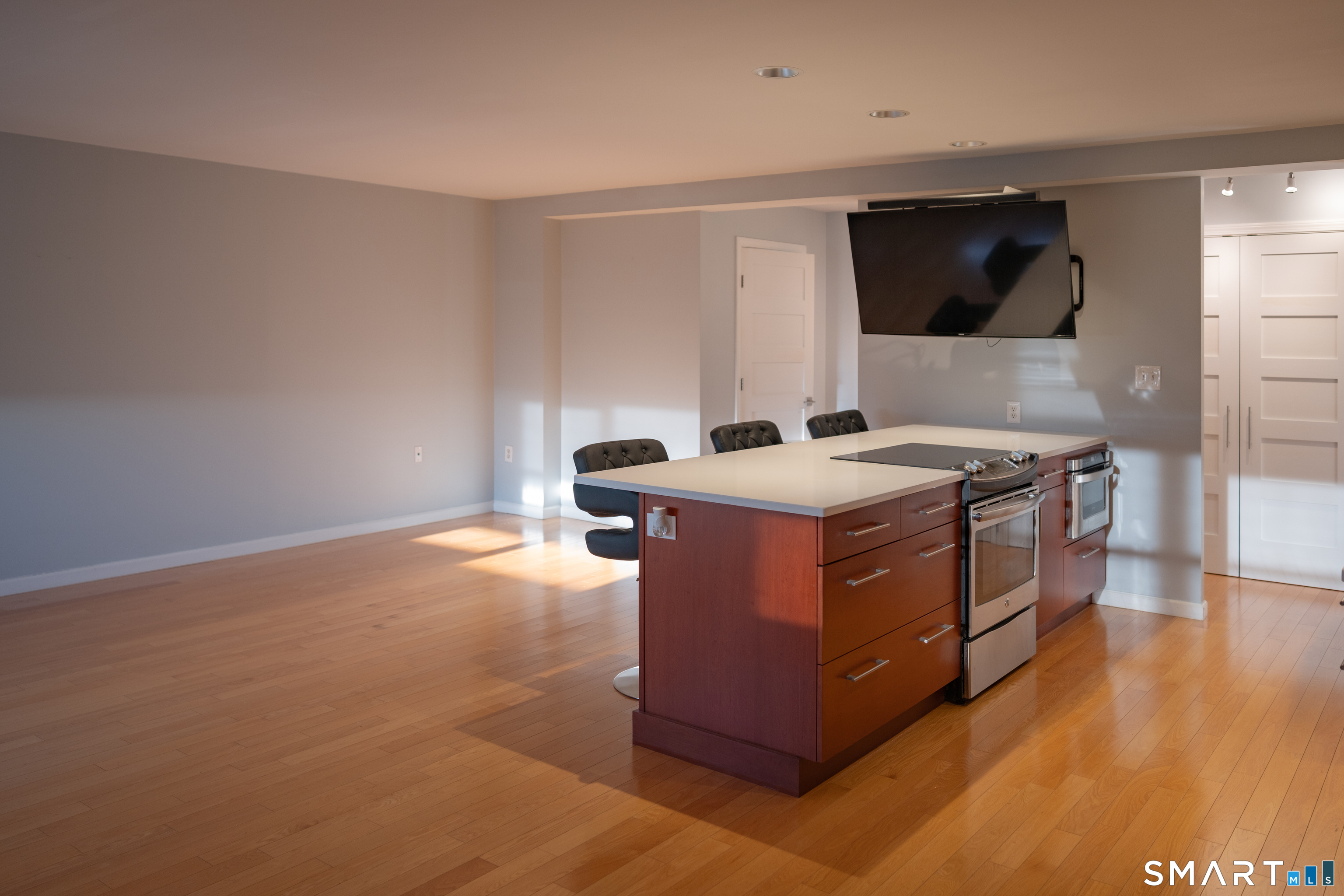 893 Farmington Avenue West Hartford CT 06119