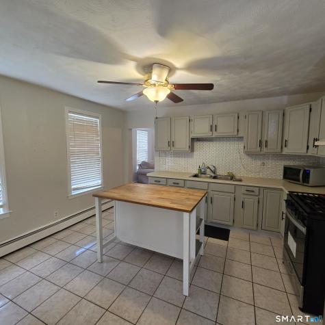 664 West Main Street New Britain CT 06053