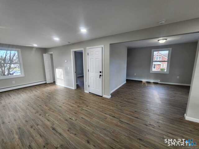7 Walnut Street Middletown CT 06457