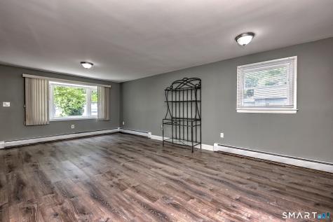 68 Pond Hill Road Wallingford CT 06492