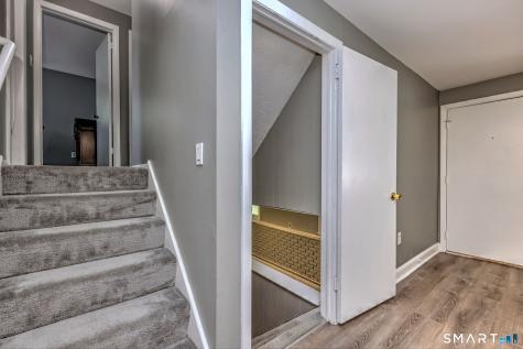 68 Pond Hill Road Wallingford CT 06492