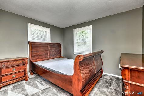 68 Pond Hill Road Wallingford CT 06492