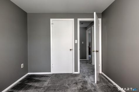 68 Pond Hill Road Wallingford CT 06492
