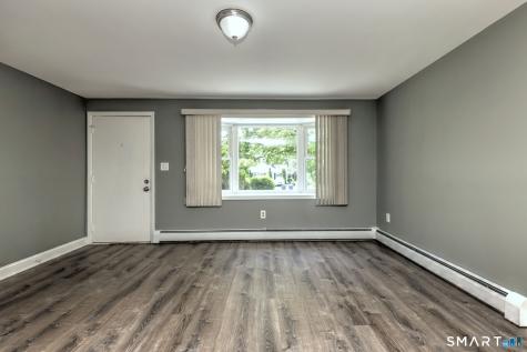 68 Pond Hill Road Wallingford CT 06492