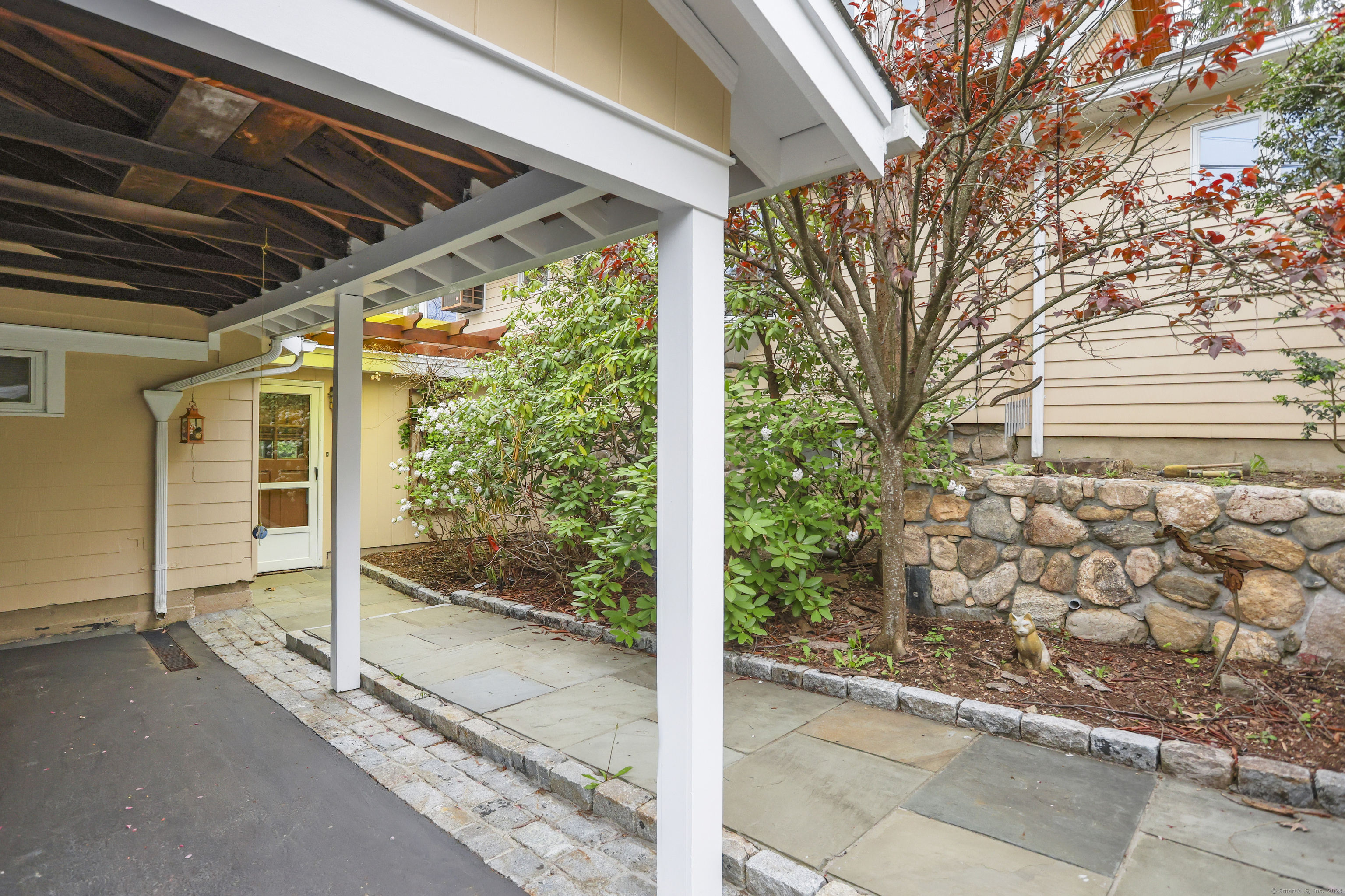15 Summit Place Stamford CT 06906