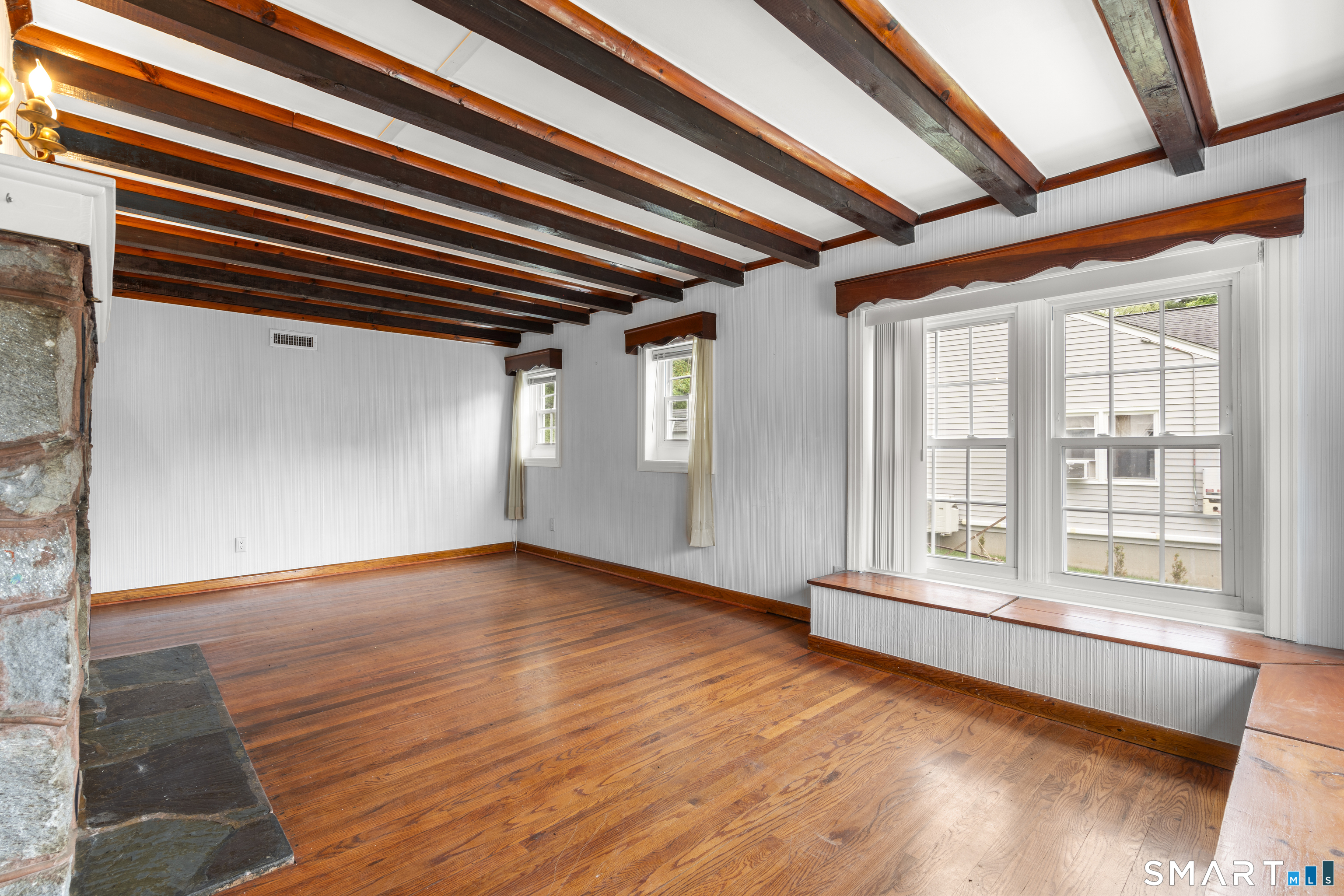 399 Hawthorne Avenue Derby CT 06418