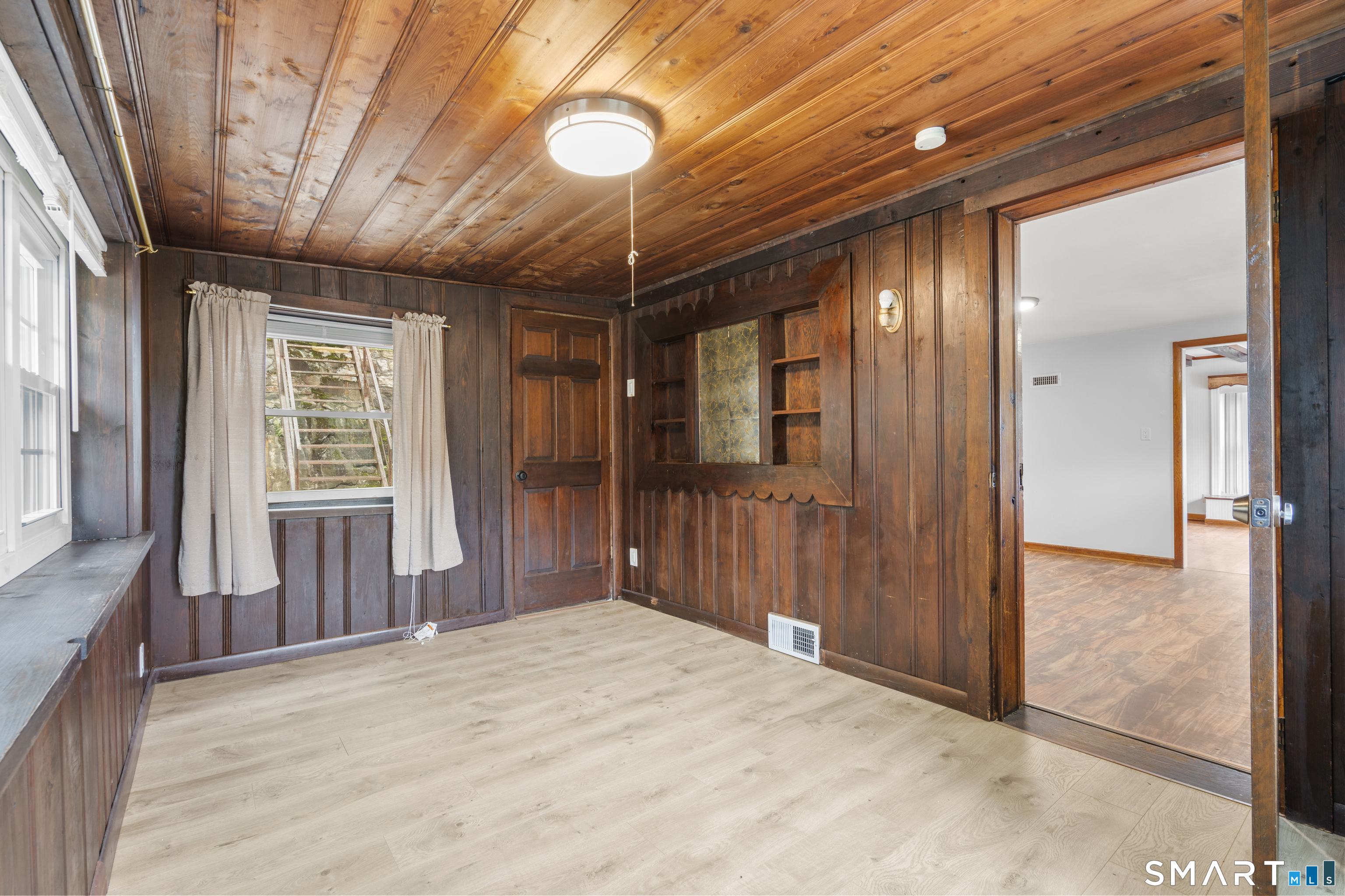 399 Hawthorne Avenue Derby CT 06418