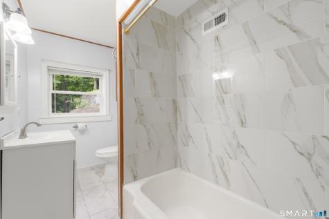 399 Hawthorne Avenue Derby CT 06418