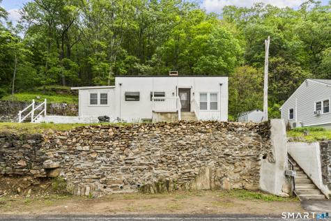399 Hawthorne Avenue Derby CT 06418