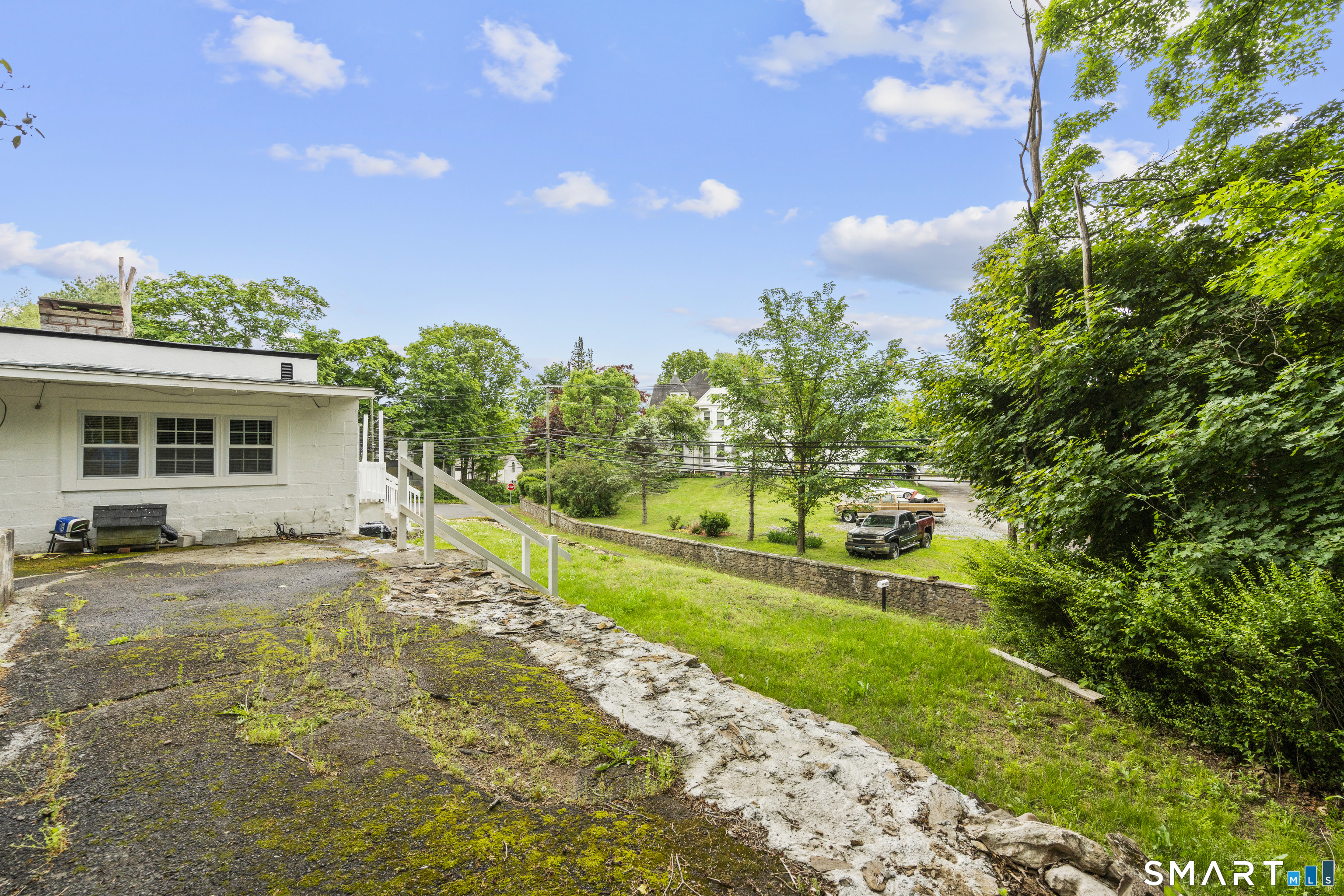 399 Hawthorne Avenue Derby CT 06418