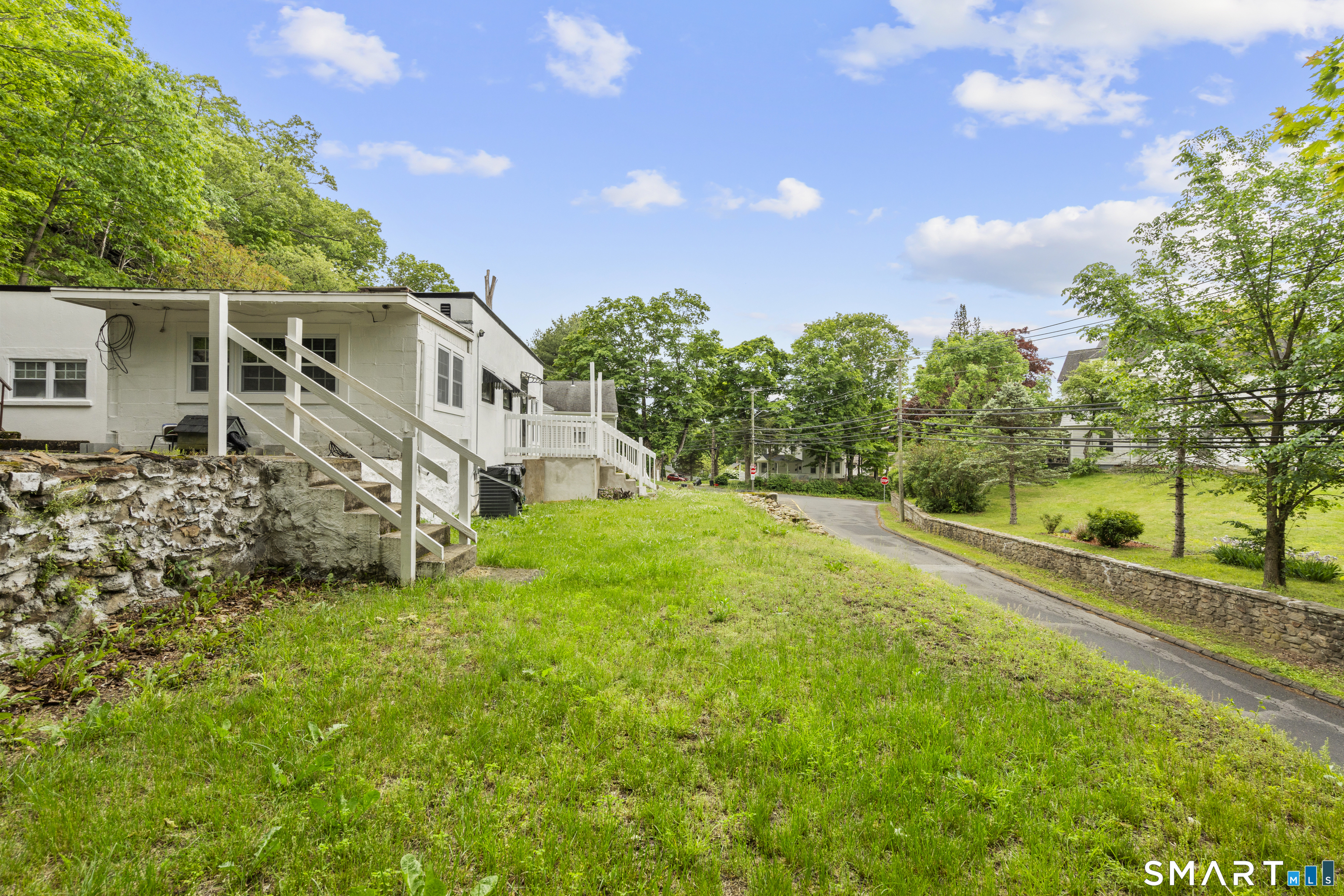 399 Hawthorne Avenue Derby CT 06418