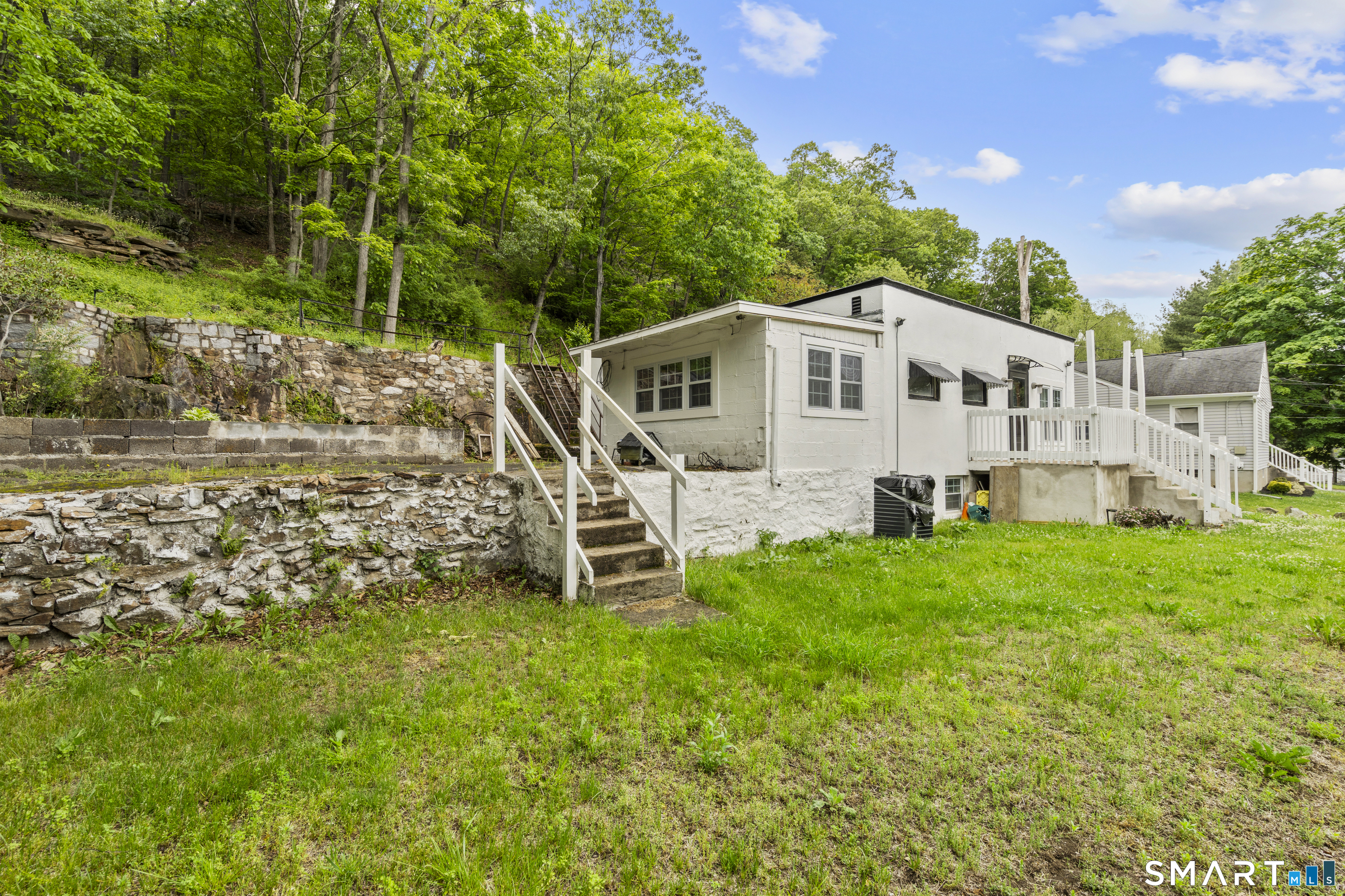 399 Hawthorne Avenue Derby CT 06418