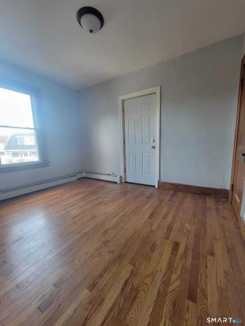 1048 Broad Street Meriden CT 06450