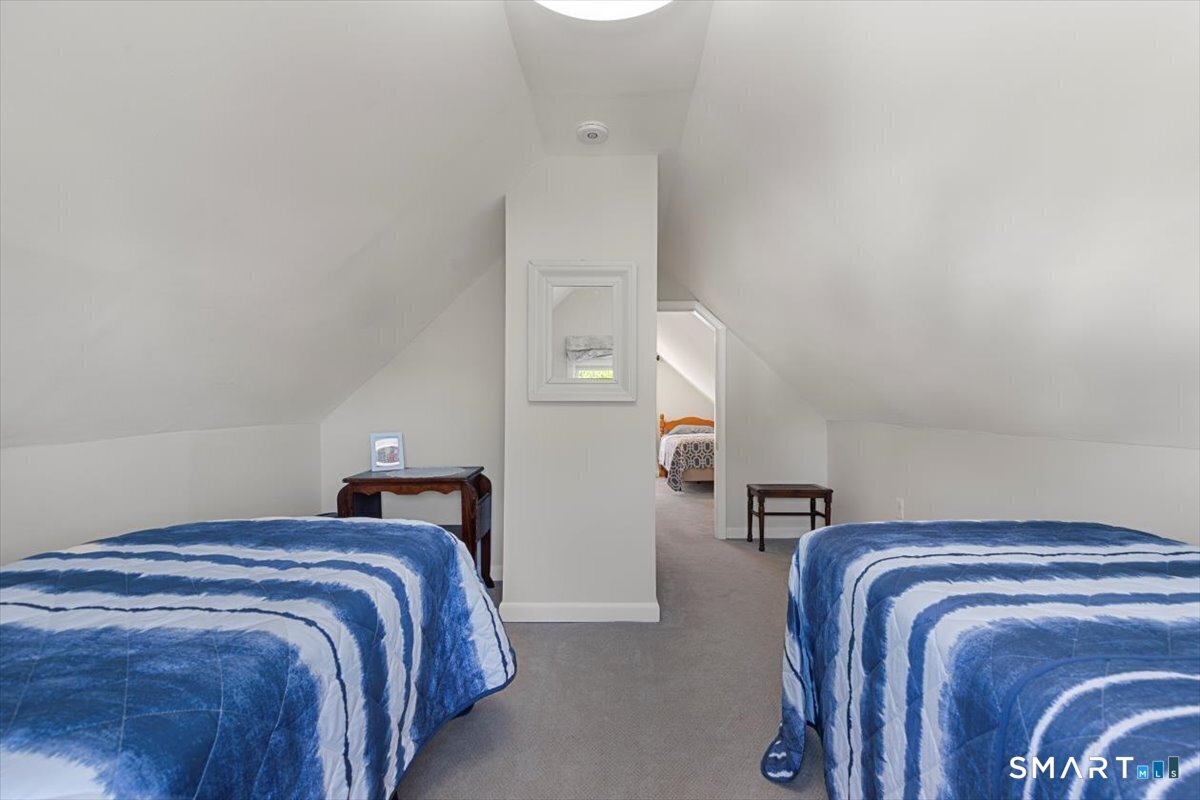 15 Elm Street Milford CT 06460