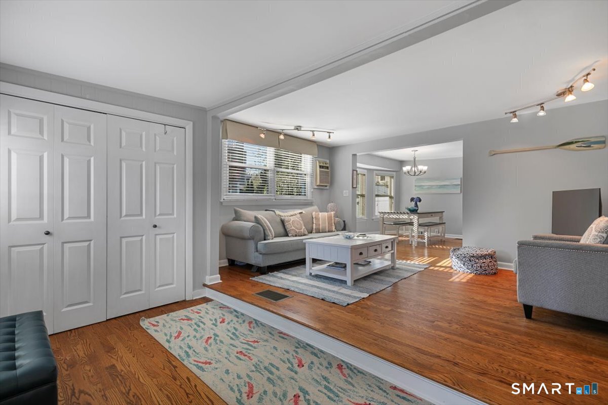 15 Elm Street Milford CT 06460
