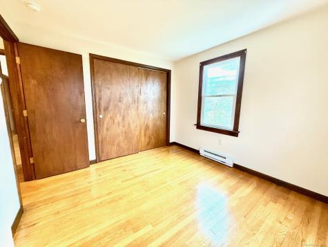 56 Smith Street East Lyme CT 06357