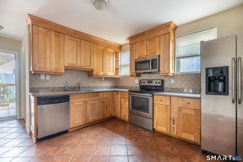 727 Brewster Street Bridgeport CT 06606