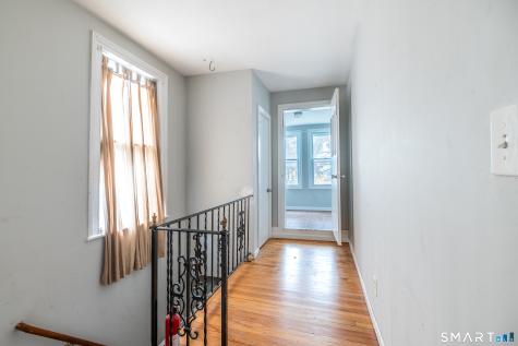 727 Brewster Street Bridgeport CT 06606
