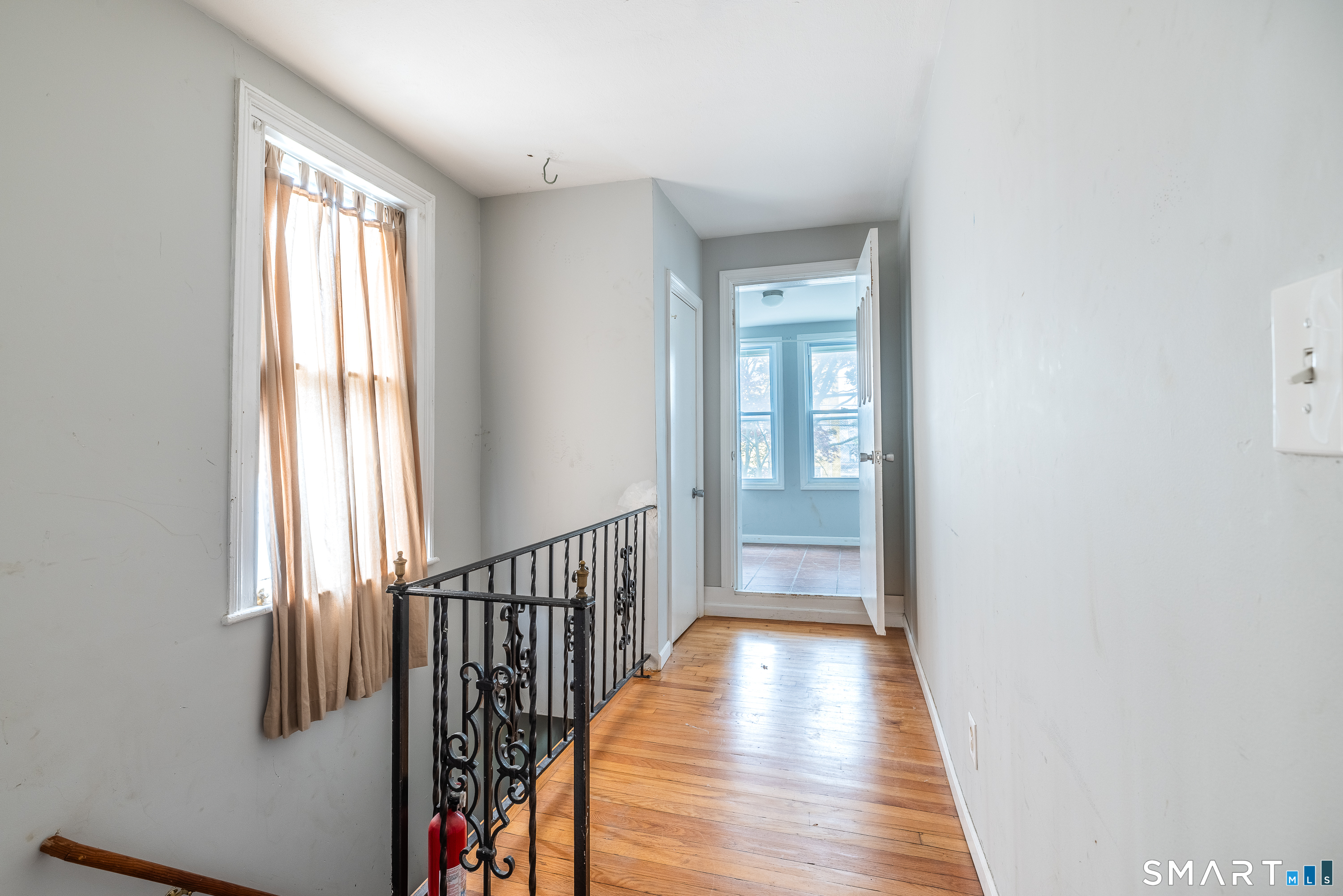 727 Brewster Street Bridgeport CT 06606