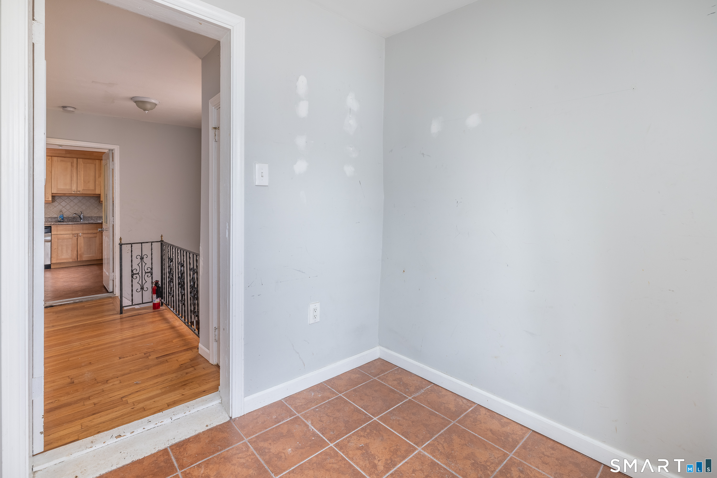 727 Brewster Street Bridgeport CT 06606