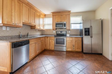 727 Brewster Street Bridgeport CT 06606