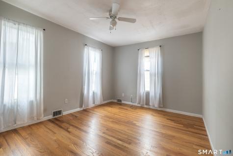 727 Brewster Street Bridgeport CT 06606