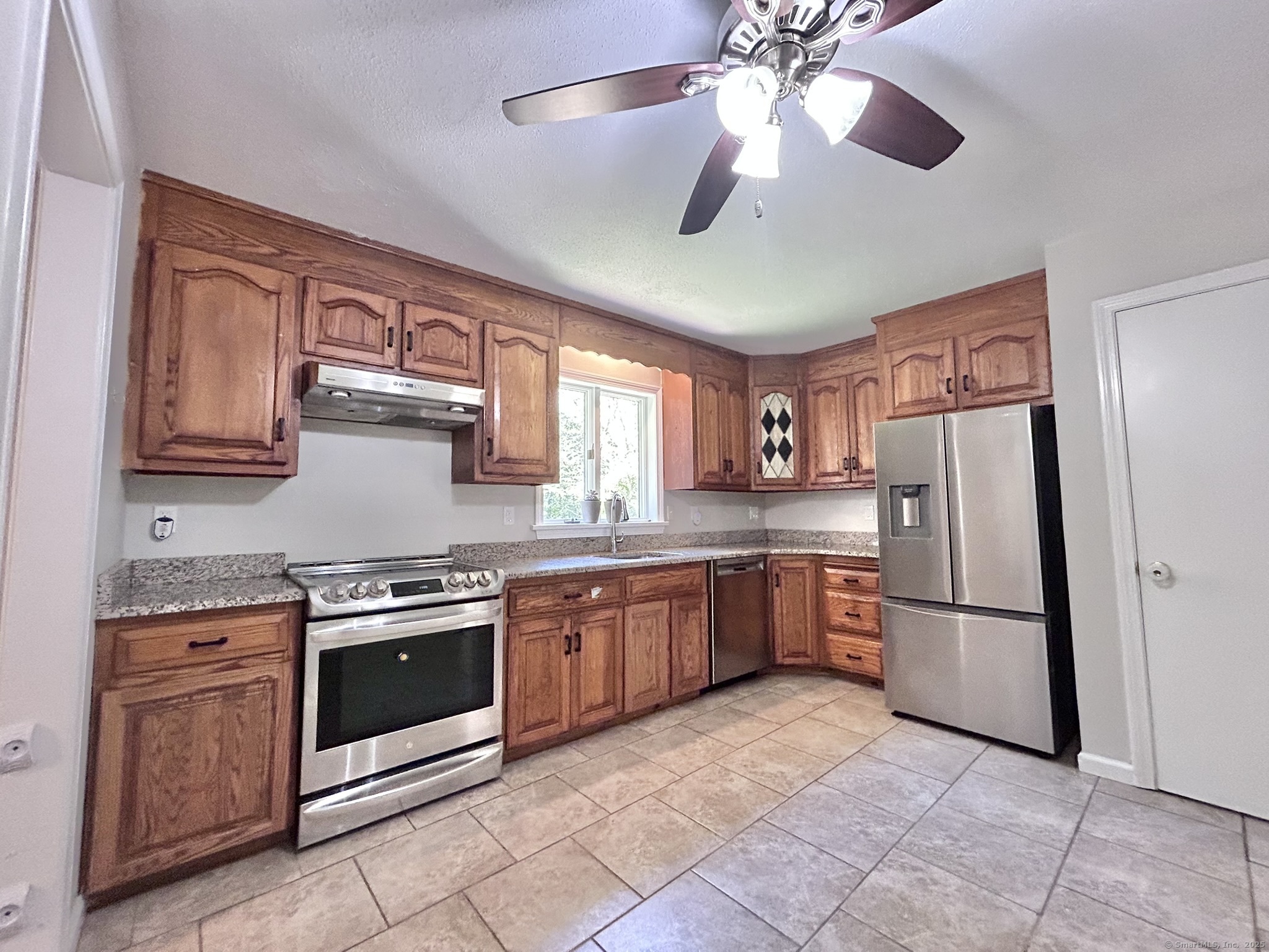 57 Hill Top Trail Salem CT 06420