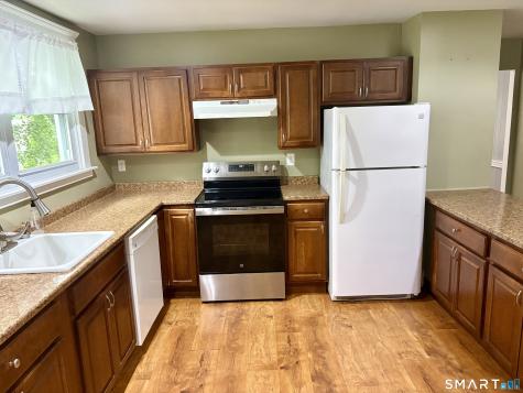 565 Sylvan Avenue Waterbury CT 06706
