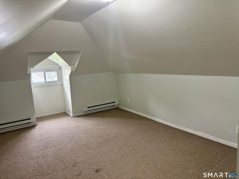 565 Sylvan Avenue Waterbury CT 06706