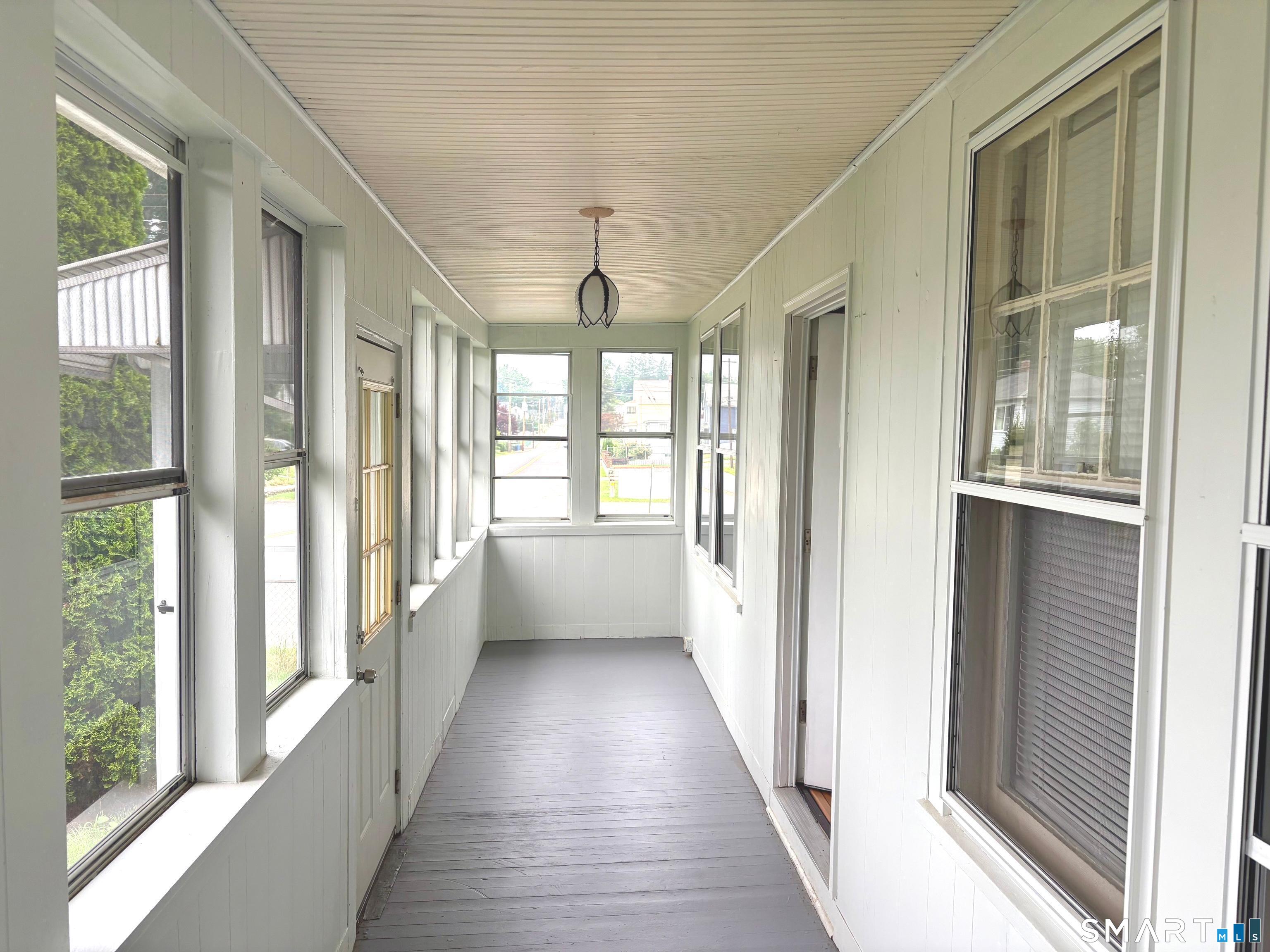 565 Sylvan Avenue Waterbury CT 06706
