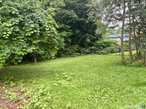 565 Sylvan Avenue Waterbury CT 06706