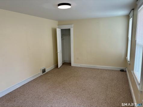 565 Sylvan Avenue Waterbury CT 06706