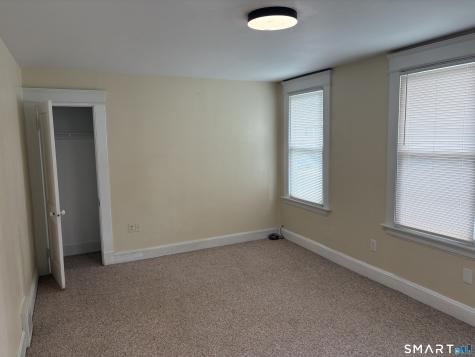 565 Sylvan Avenue Waterbury CT 06706