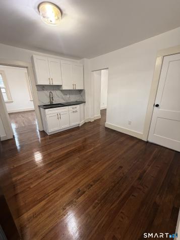 15 Central Avenue Hamden CT 06517